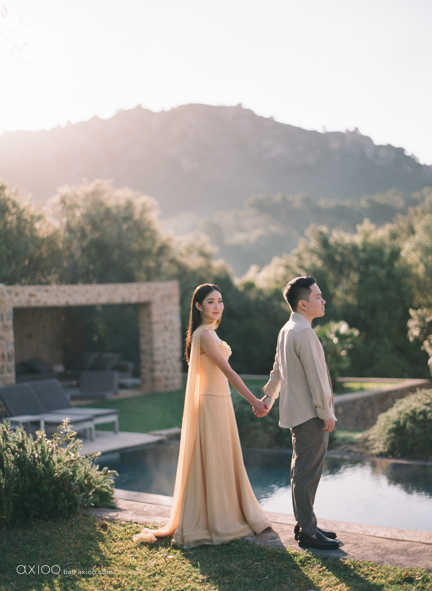 Axioo: Sunlit Whispers of Mallorca